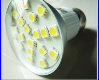 หลอดไฟ LED SMD E27-18SMD 2.5W 220V with cover สีขาวอมเหลือง (เทียบเท่าหลอดฮ